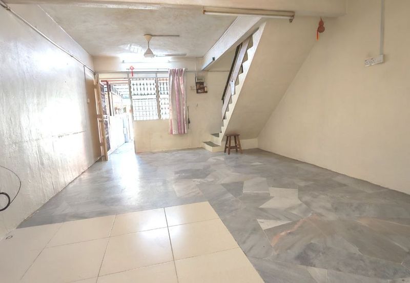 TAMAN BANDAR BARU MENGLEMBU