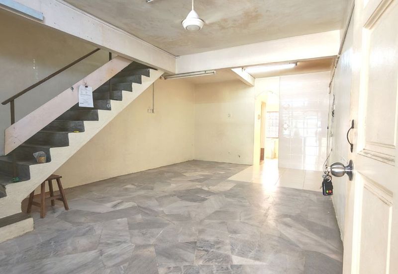 TAMAN BANDAR BARU MENGLEMBU