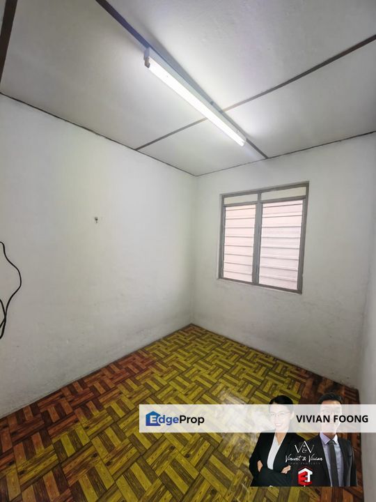 PEKAN RAZAKI, Kinta, Perak for rent well maintain basic condition, Perak, Kinta