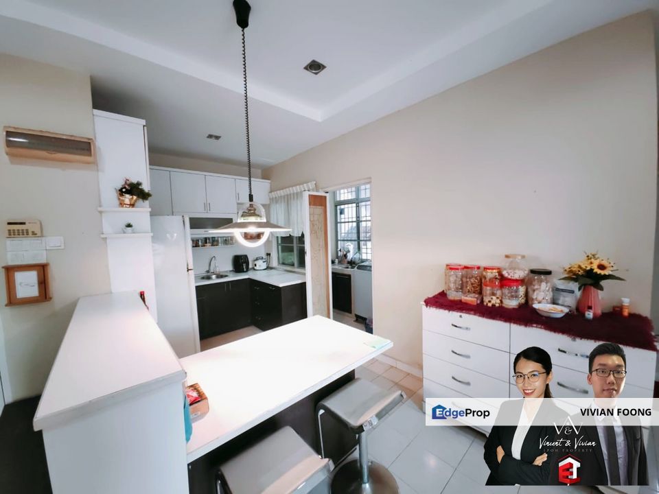 Kings Heights Apartment, Ipoh, Perak apartment balcony gated and guarded for sale, Perak, Ipoh