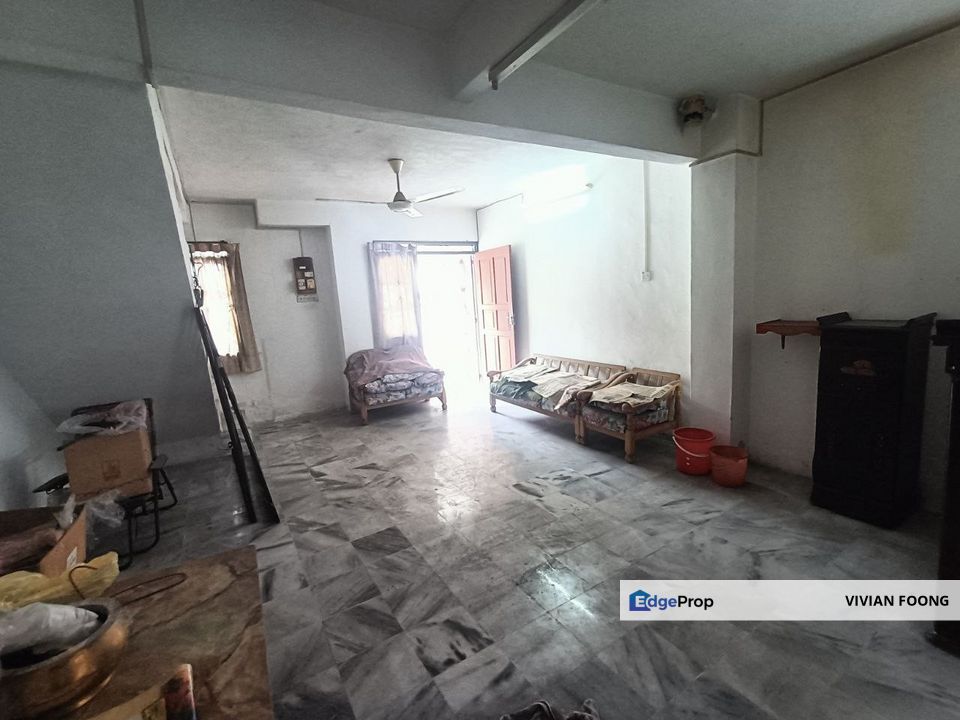 Taman arkid menglembu Perak terrace house for sale, basic condition