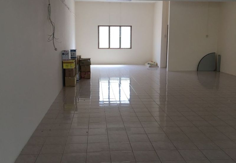 Jalan Pasir Puteh, Station 18