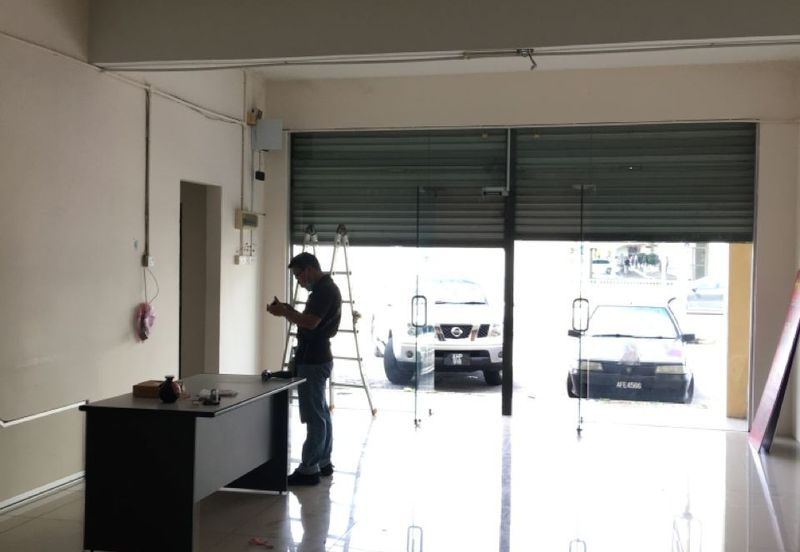 Jalan Pasir Puteh, Station 18