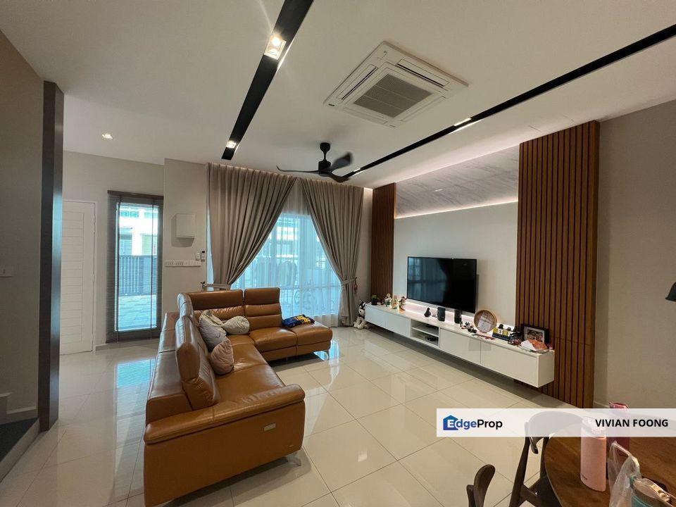 Bandar Seri Botani, Kinta, Perak , Double Storey Terrace House For Sale, Freehold, Gate-Guarded, Fully Renovated, Partially furnished, Facing South, Perak, Kinta