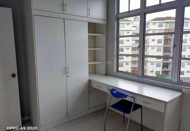 King's Height Apartment