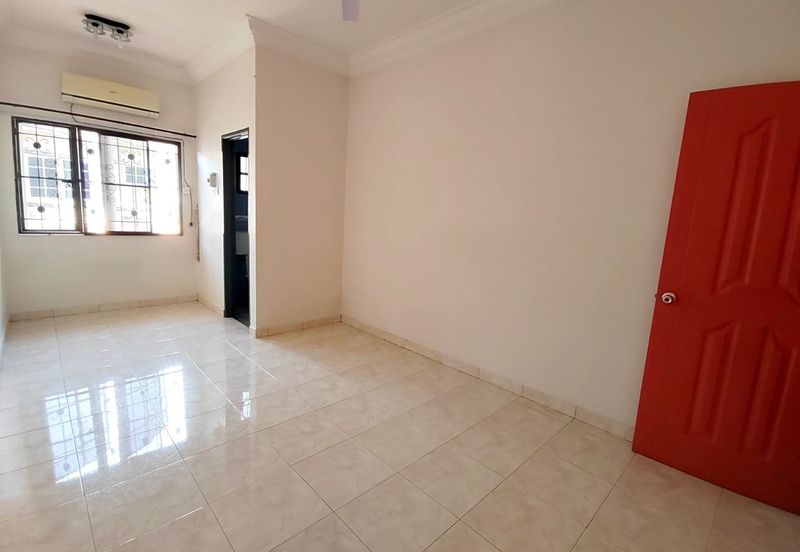 TAMAN KLEDANG, MENGLEMBU