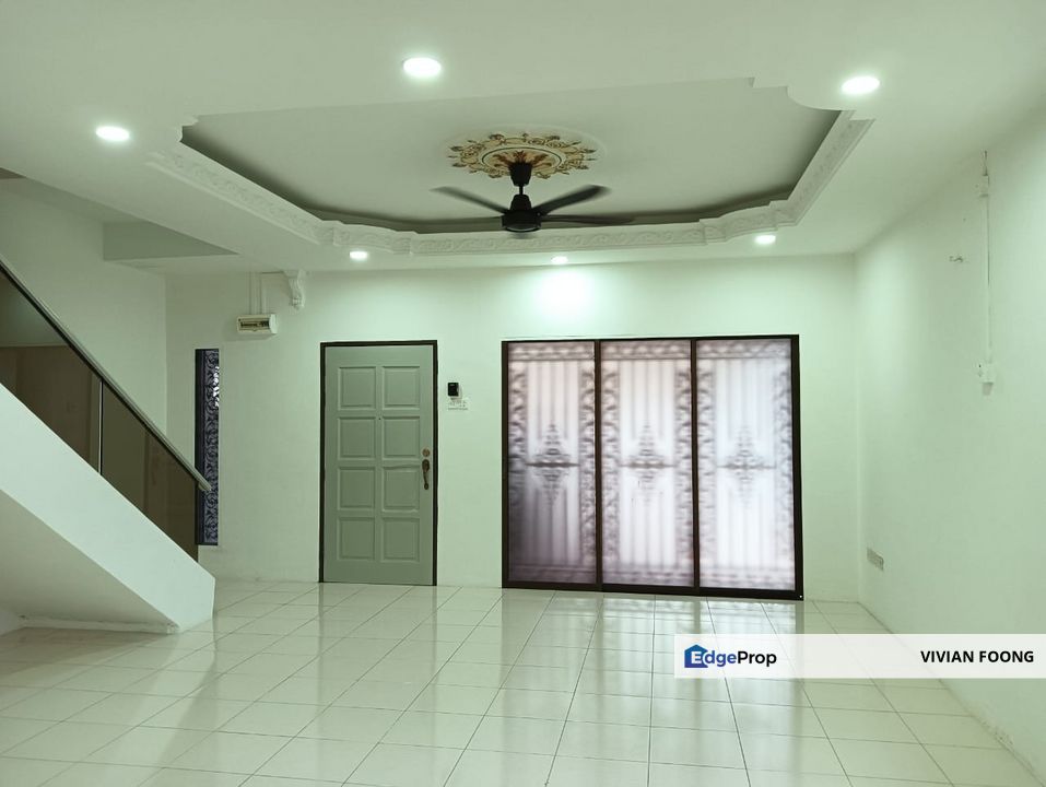 Taman Utama, Kinta, Perak, Double Storey Terrace House, For sale, Good Condition, Strategic Location., Perak, Kinta