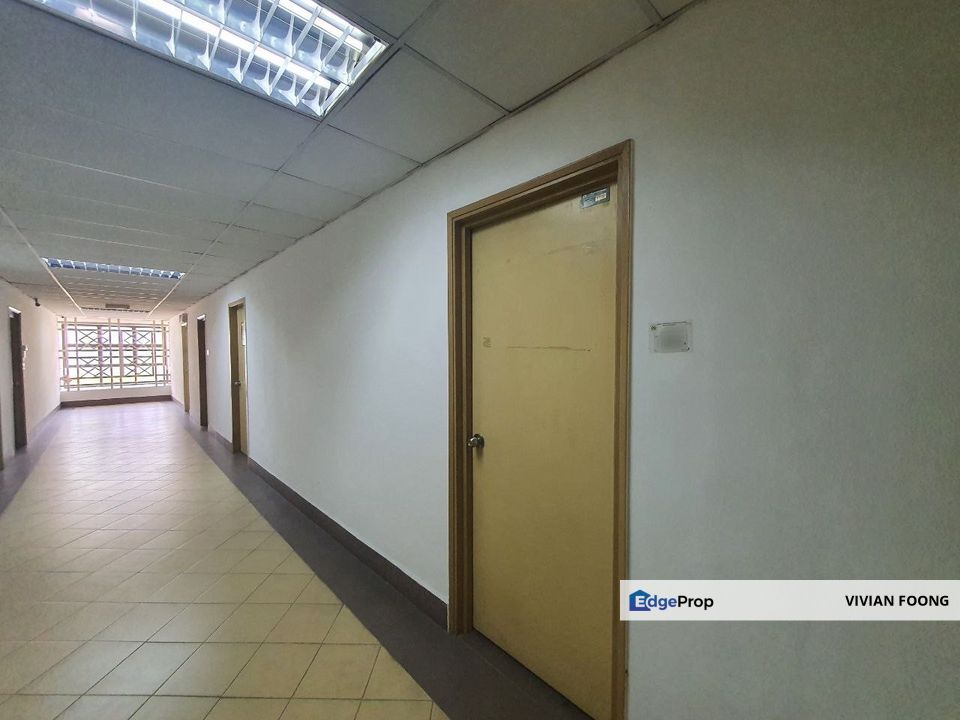 Greentown Business Center, Ipoh, Perak, Office Lot in a building, For Sale,  Basic unit,  Strategic location,  high floor with beautiful view, Perak, Ipoh