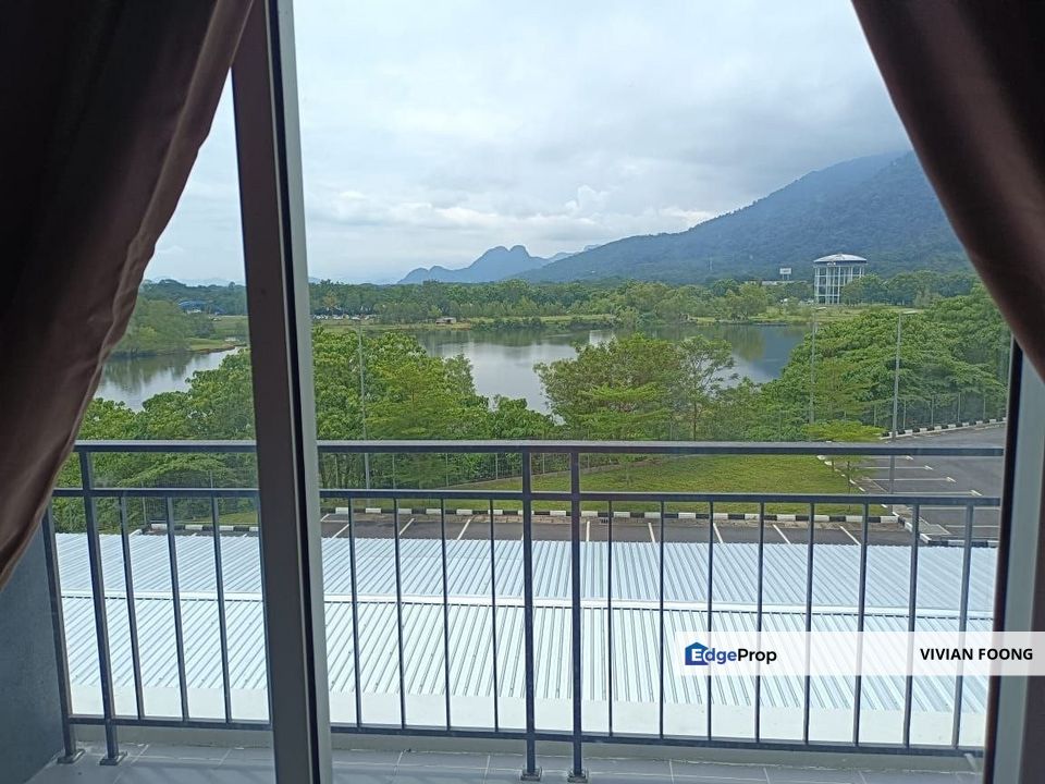 Taman Kampar Perdana Apartment, Kampar, Perak , Kondominium Unit For Sale, Basic unit, Balcony facing lake view, Strategic location., Perak, Kampar