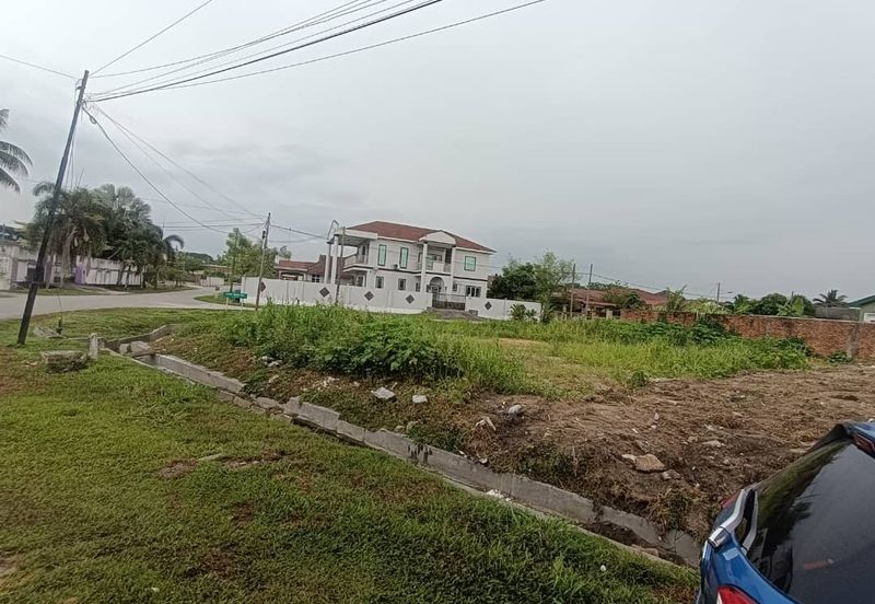 Teluk Kurin, Buntong