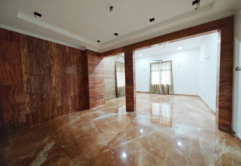 TAMAN MERU DESA PARK