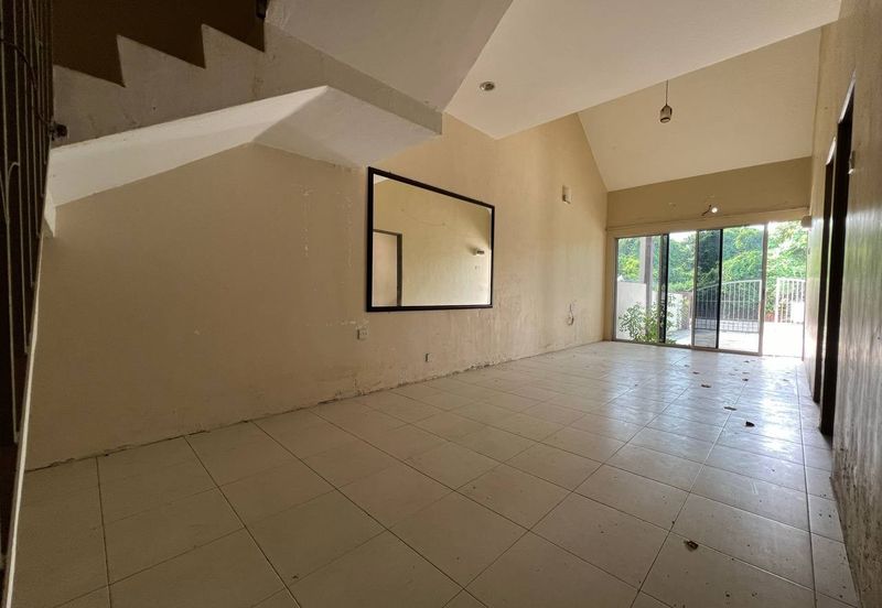 TAMAN DESA LAWAN KUDA