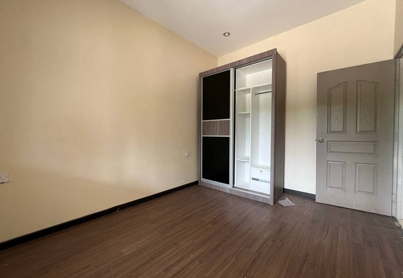 TAMAN DESA LAWAN KUDA