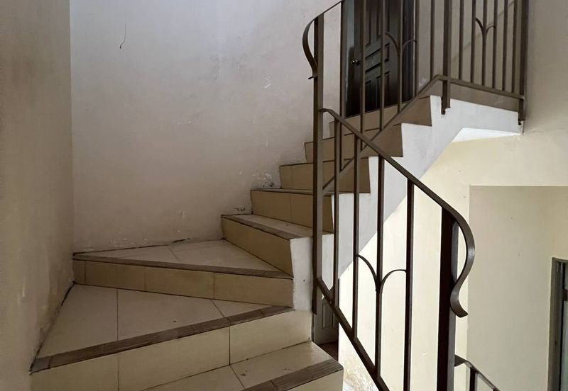 TAMAN DESA LAWAN KUDA