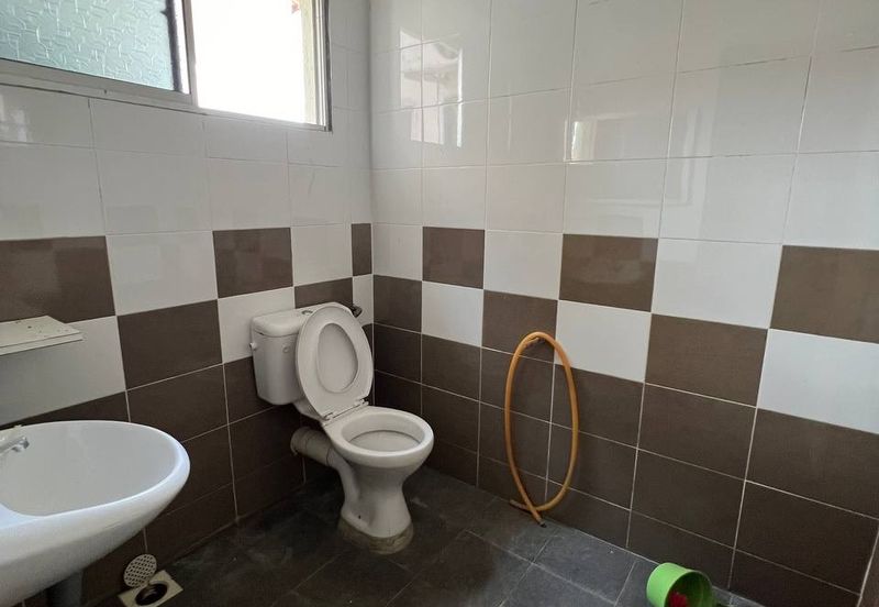 TAMAN DESA LAWAN KUDA