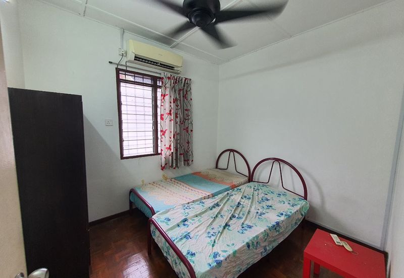 TAMAN MEWAH, BERCHAM