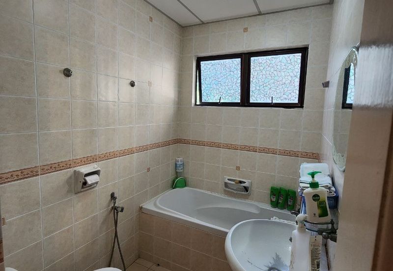 MERU VALLEY RESORT (GOLF VISTA APARTMENT