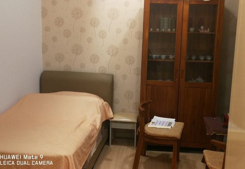 KONDOMINIUM D'TUJUH (SEVEN @ THOMPSON)