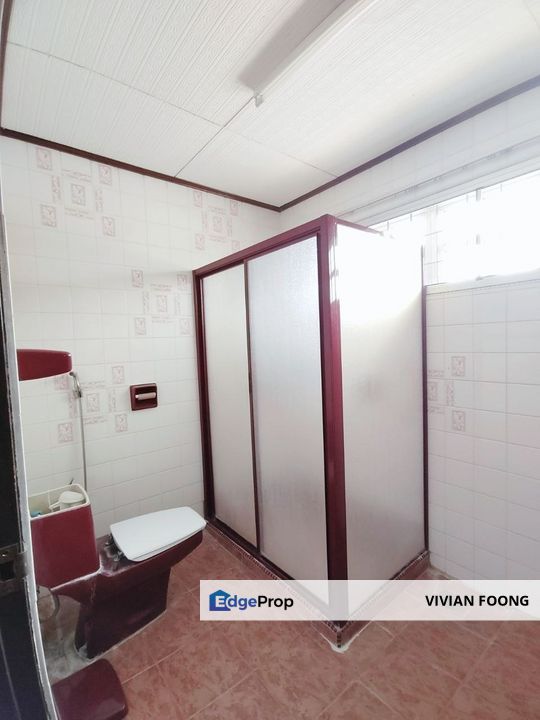 Greentown ipoh perak corner bungalow good location ipoh town ipoh centre, Perak, Ipoh