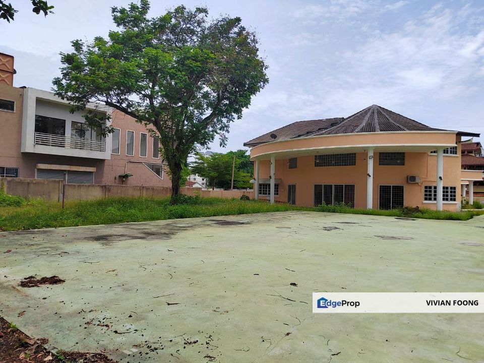 Greentown ipoh perak corner bungalow good location ipoh town ipoh centre, Perak, Ipoh