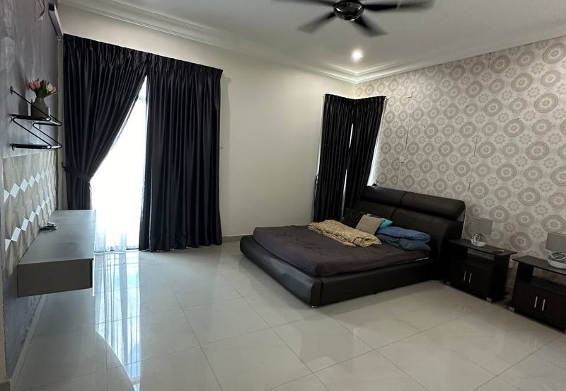 Arena Tasek Putra (Tasek Nova)