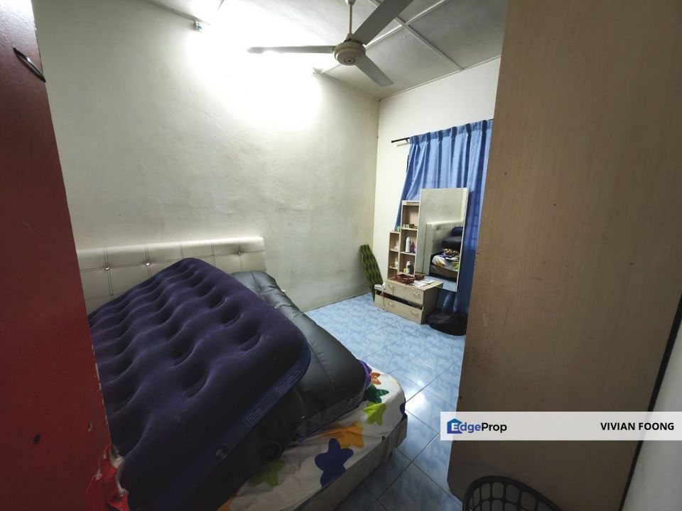 Kampung muhibbah sungai siput perak terrace house for sale basic condition good location, Perak, Sungai Siput