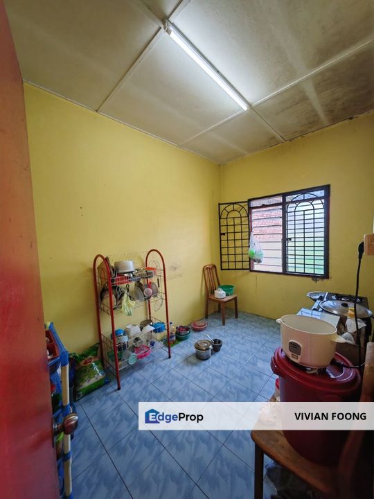 Kampung muhibbah sungai siput perak terrace house for sale basic condition good location, Perak, Sungai Siput