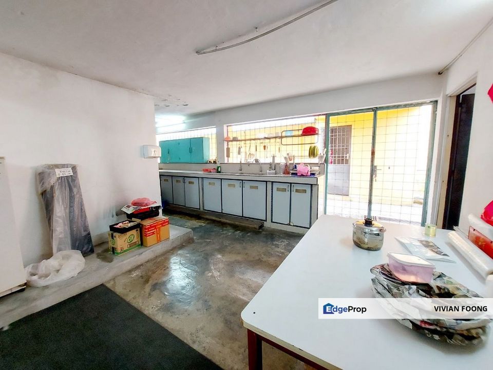 Taman chateau ipoh perak bungalow house for rent ipoh town jalan kampar , Perak, Ipoh