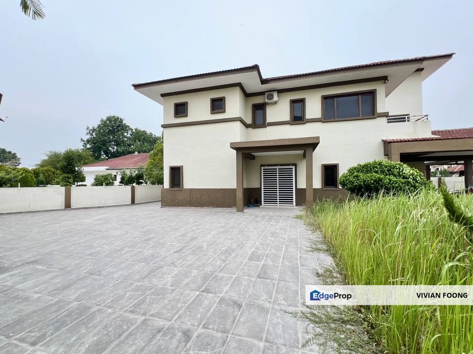 Grand retreats @ sri klebang chemor perak klebang gated and guarded freehold renovated peaceful living furnisher facilities, Perak, Chemor