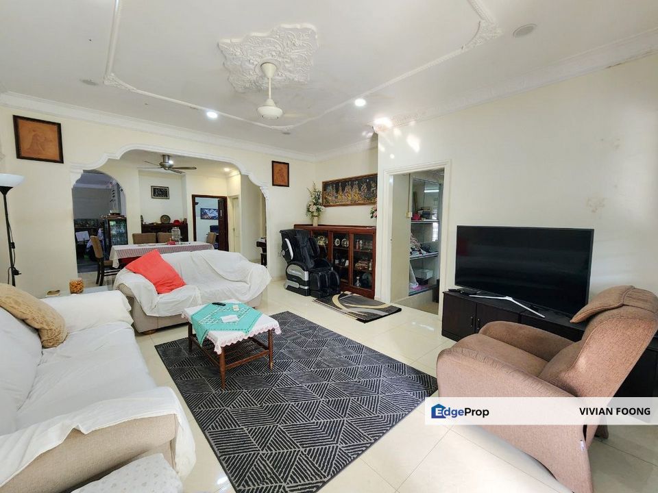 Fair Park, Ipoh, Perak bungalow for sale freehold renovated partially furnisher huge land ipoh town centre, Perak, Ipoh