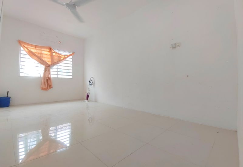 Taman Pengkalan Precinct 18