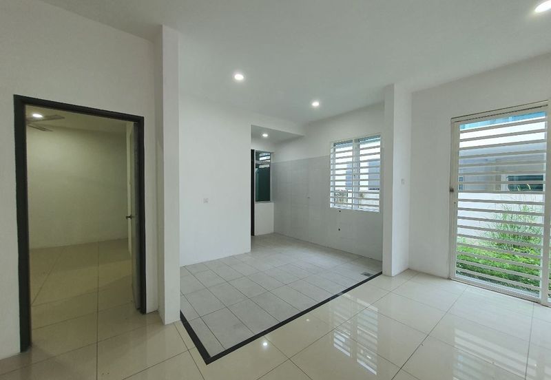 PANORAMA LAPANGAN SAUJANA (GREEN PARK)