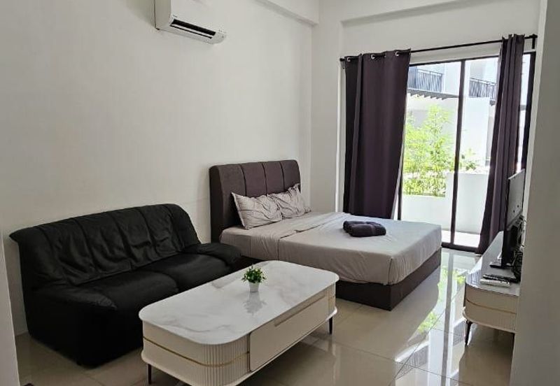 THE COVE HILLSIDE RESIDENCE