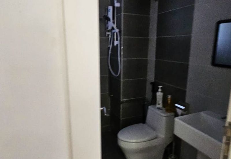 THE COVE HILLSIDE RESIDENCE