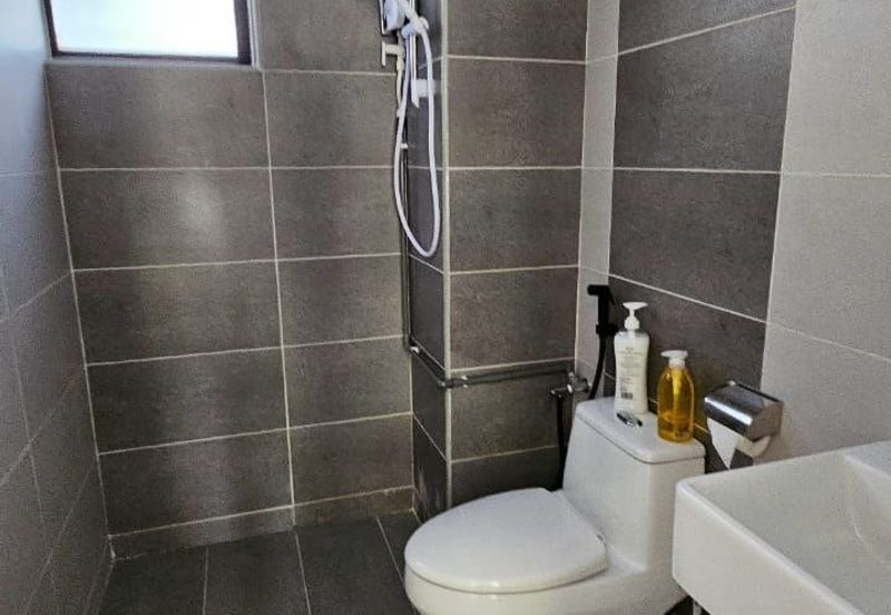 THE COVE HILLSIDE RESIDENCE