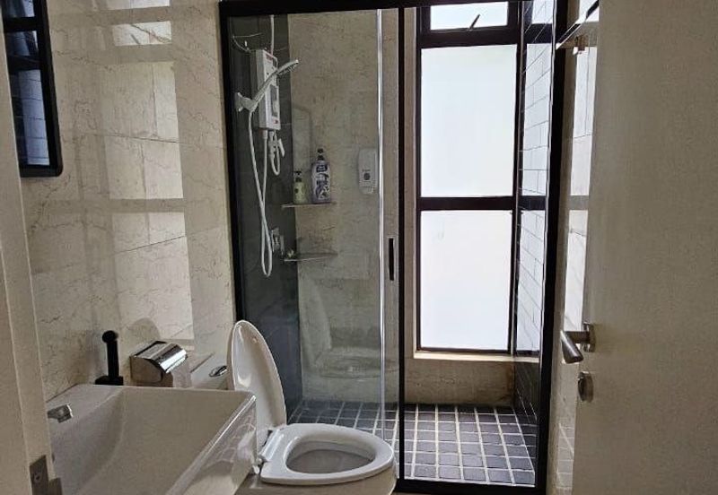 THE COVE HILLSIDE RESIDENCE