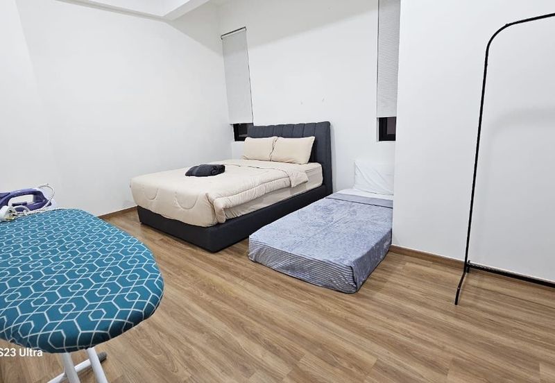 THE COVE HILLSIDE RESIDENCE