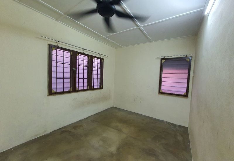 TAMAN BUKIT KLEDANG INDAH