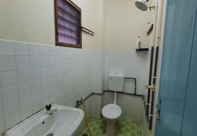 TAMAN BUKIT KLEDANG INDAH