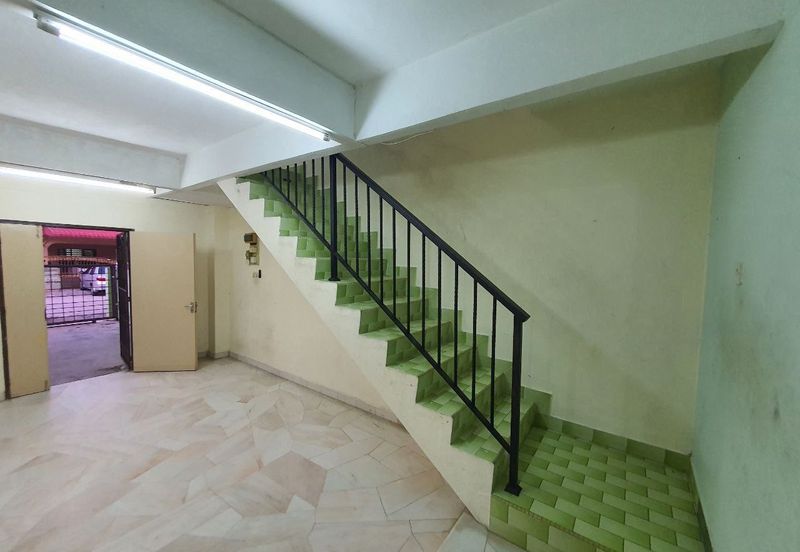 TAMAN BUKIT KLEDANG INDAH