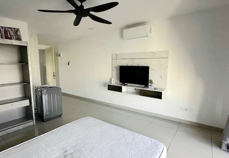 Upper East @ Tiger Lane