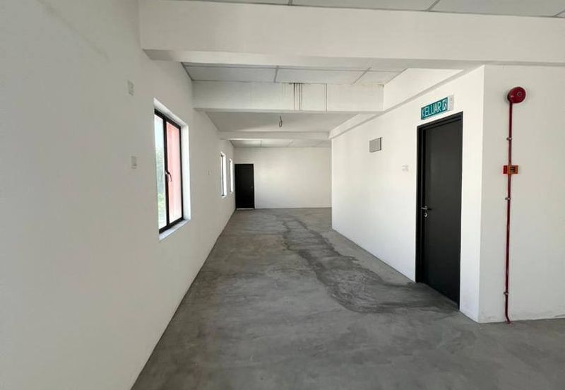 Pusat Perniagaan Lang Indah