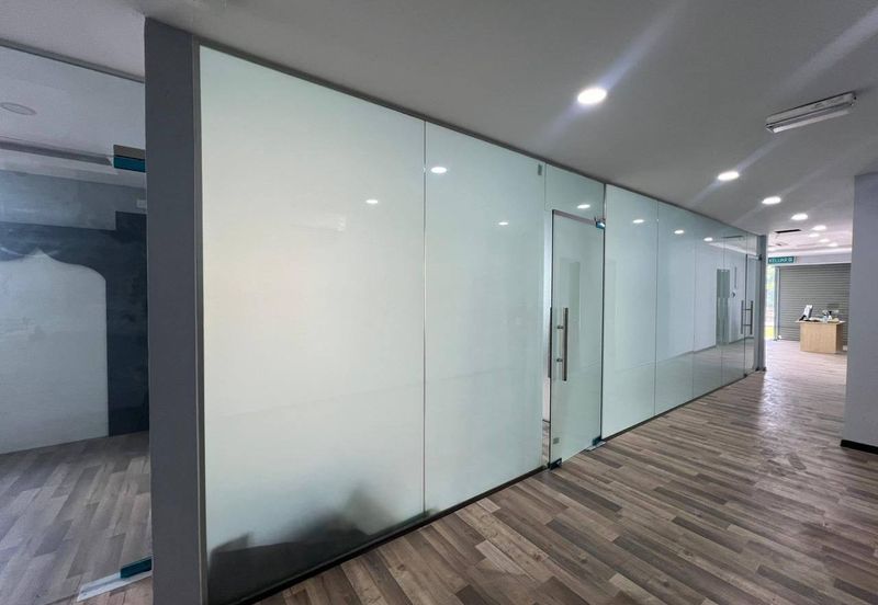 Pusat Perniagaan Lang Indah