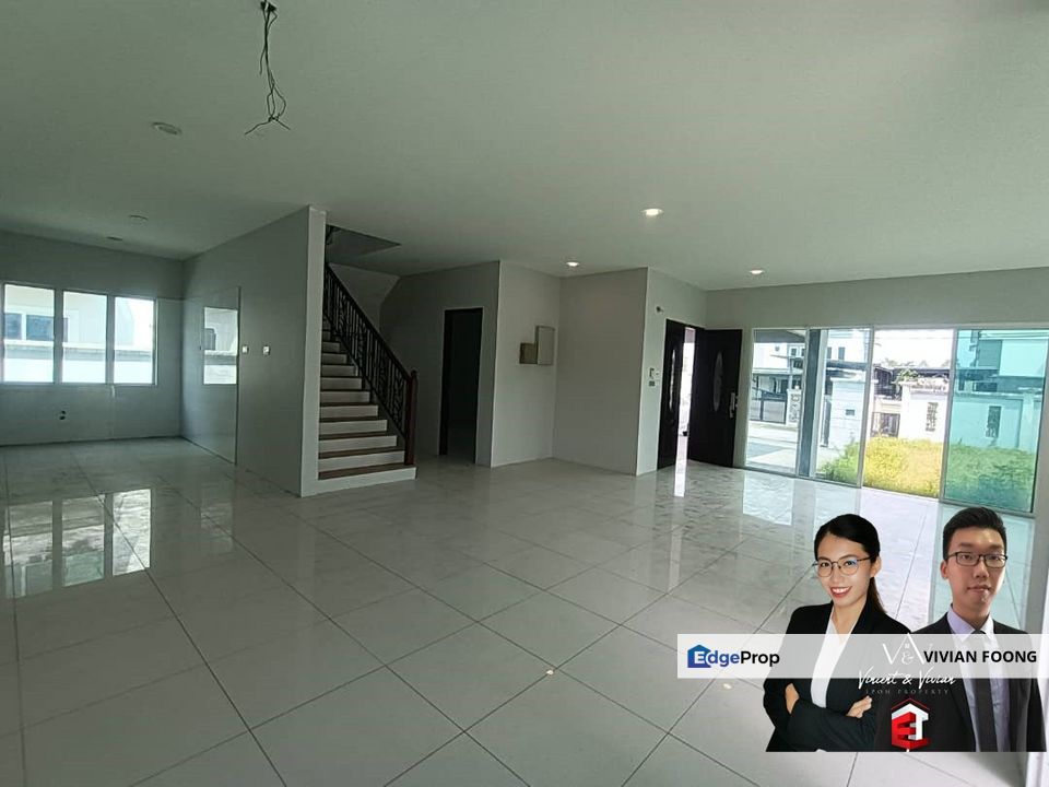 Meru hill bungalow ipoh perak bungalow house for sale basic condition new house good lovation good maintain gated and guarded low density , Perak, Ipoh