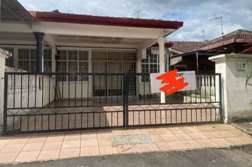 Limited Single Storey House Want to rent at Taman Bukit Kelisa Permai