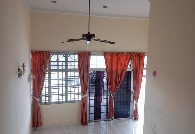 Limited  and Good Condition Single storey Split Level House Want To Rent at Taman Bukit Kelisa, Taman Permai Seremban Town