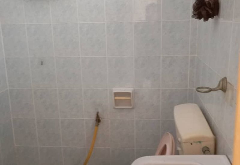 Limited  and Good Condition Single storey Split Level House Want To Rent at Taman Bukit Kelisa, Taman Permai Seremban Town