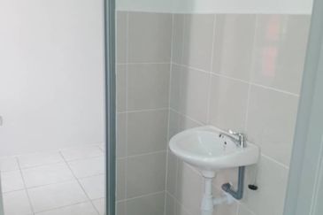 TAMAN  ANGSAMAS 2 WANT TO RENT