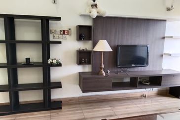 TASEK MEWAK SEREMBAN CONDOMINIUM WANT TO RENT