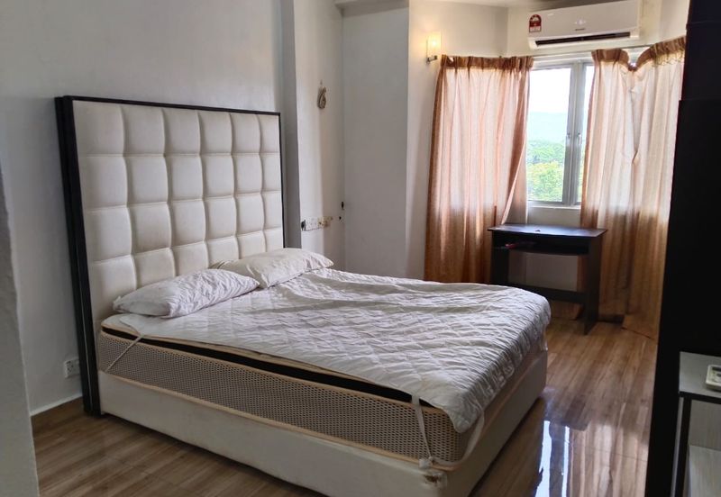 TASEK MEWAK SEREMBAN CONDOMINIUM WANT TO RENT